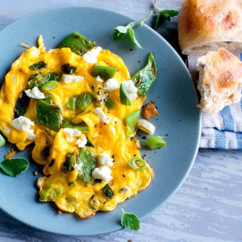 Huevos y queso feta receta
