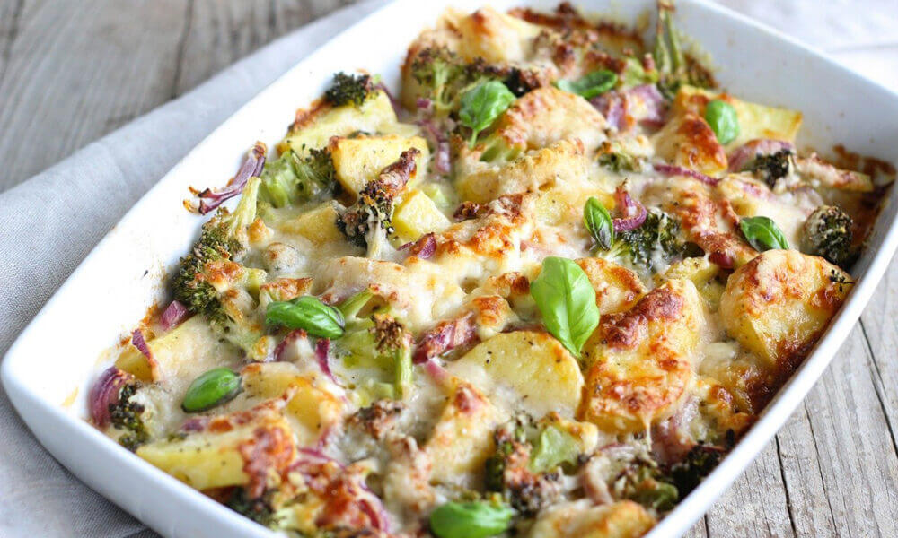 Receta de pavo gratinado con verduras como brócoli