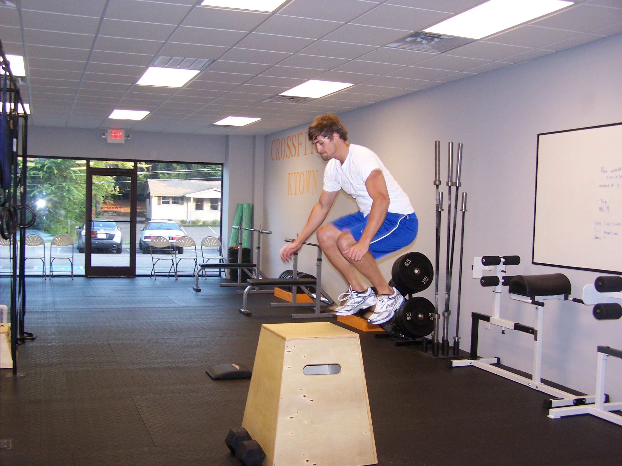 Box jumps ejercicio Crossfit para disfrutar Entrenamiento