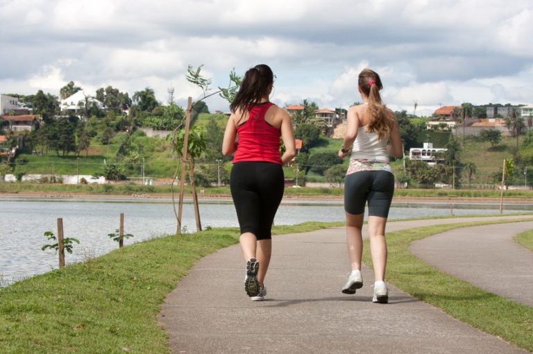 Caminar o correr: ¿qué es mejor?