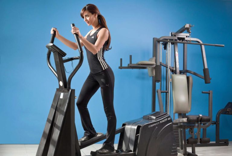Rutina cardio en elíptica