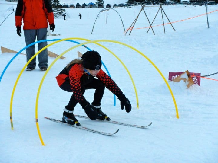 Desarrollo de habilidades según la edad en el esquí de fondo
