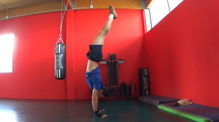 Tutorial para aprender a hacer el pino o handstand