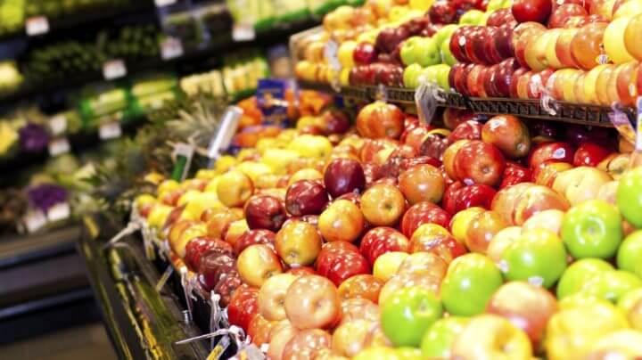 Frutas con mayor cantidad de pesticidas