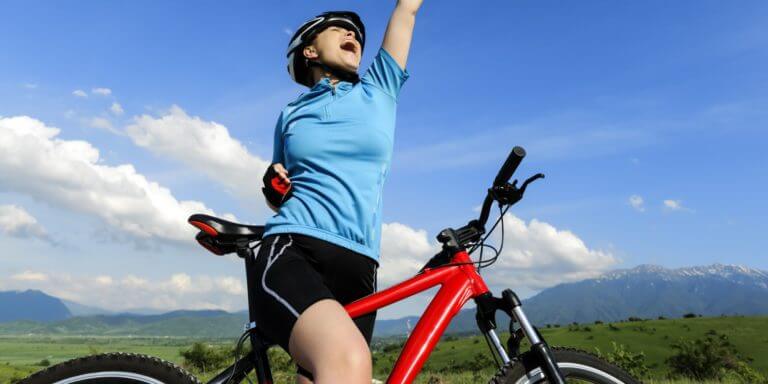 Formas de evitar dolores en el ciclismo