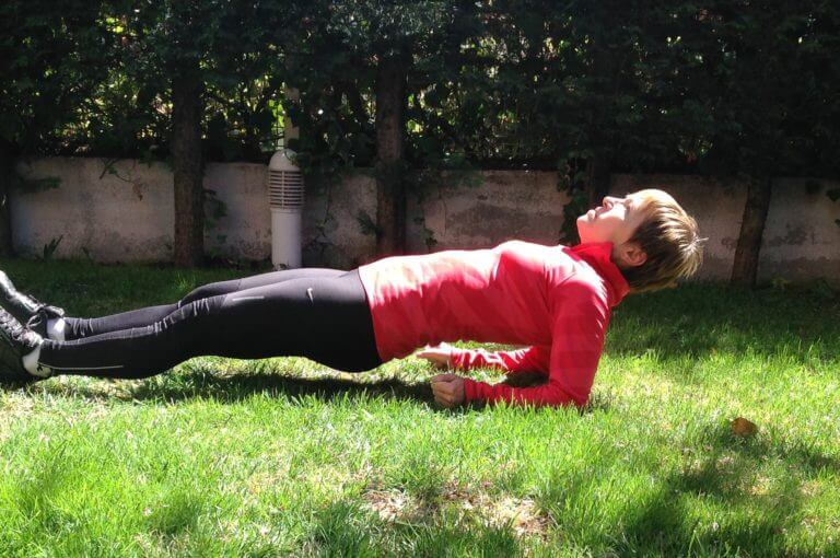 El mejor entrenamiento de abdominales que puedes hacer en el gimnasio