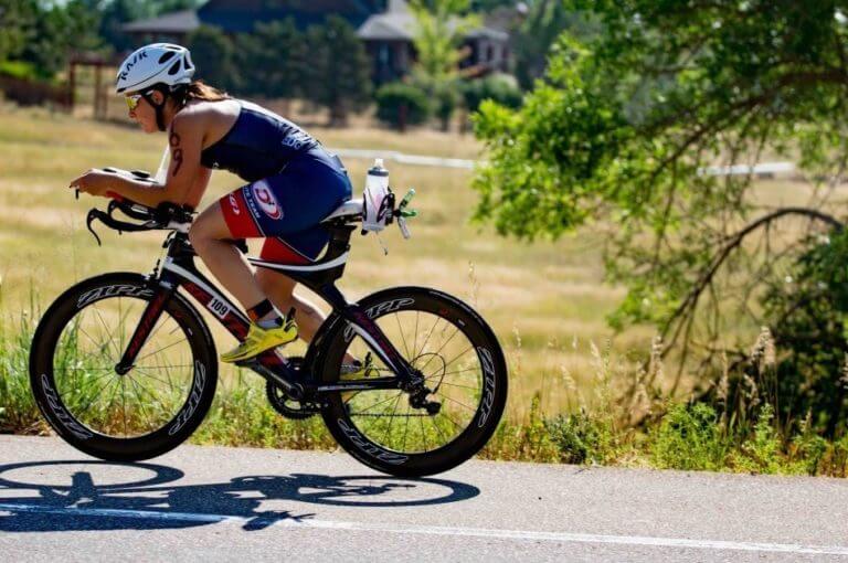 5 problemas que solamente los ciclistas bajos pueden entender