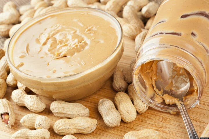¿Es saludable la mantequilla de cacahuete baja en grasa ?