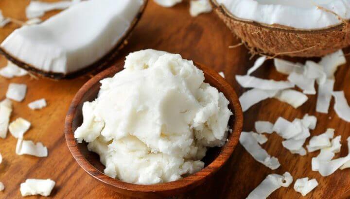 La mantequilla de coco se debe consumir con moderación