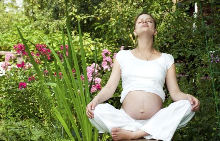 Aprender a respirar ayuda a las embarazadas durante el parto