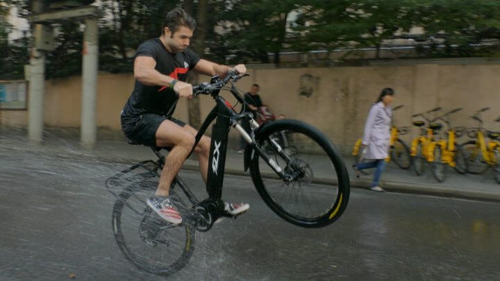 ¿Se puede conducir una bicicleta eléctrica bajo la lluvia?