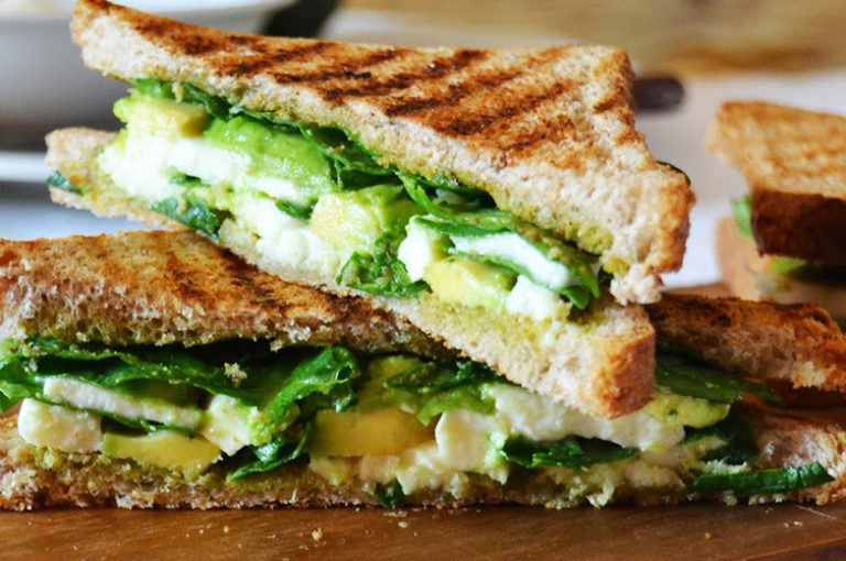 Cómo preparar sándwiches saludables y bajos en calorías