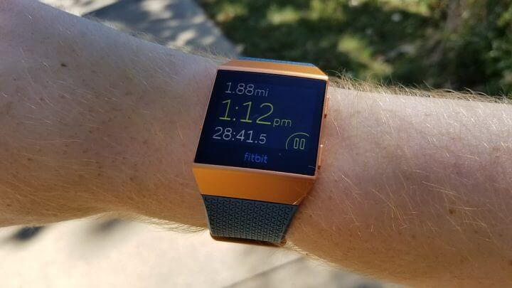 Nuevo modelo de reloj inteligente Versa