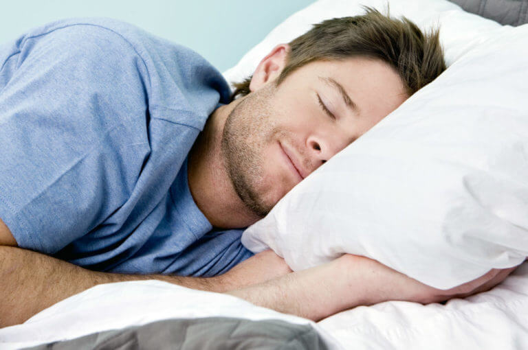 Por qué no es necesario dormir 8 horas y qué hacer en lugar de eso