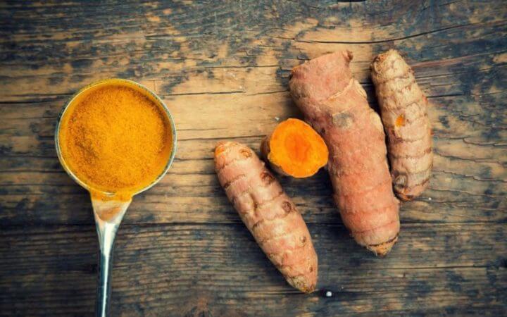 Efectos adversos de la curcumina