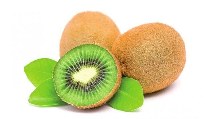El kiwi tiene enzimas que fastenan la digestión