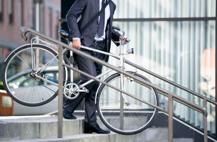 Beneficios para la ciudad de montar en bicicleta