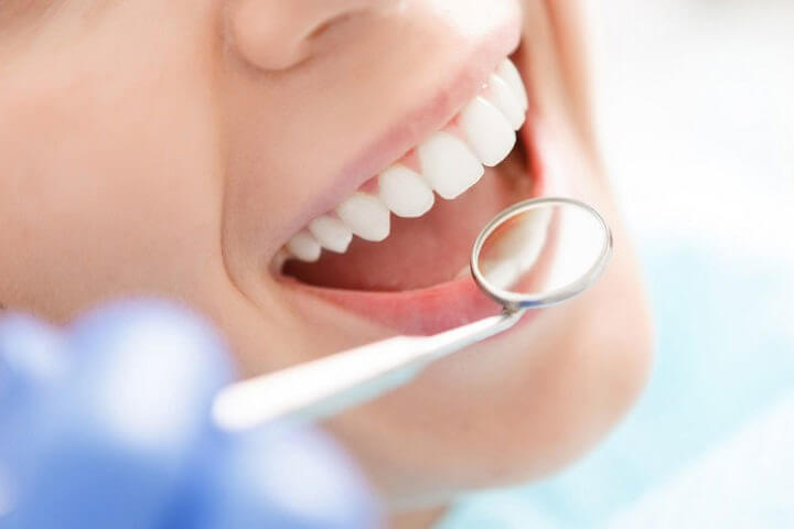 La vitamina K2 sirve para el crecimiento de la dentina
