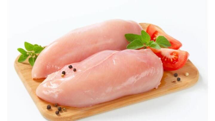 La pechuga de pollo es una fuente de vitamina B3