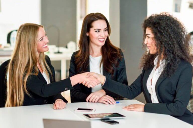 5 consejos de mujeres emprendedoras un año después de crear su negocio