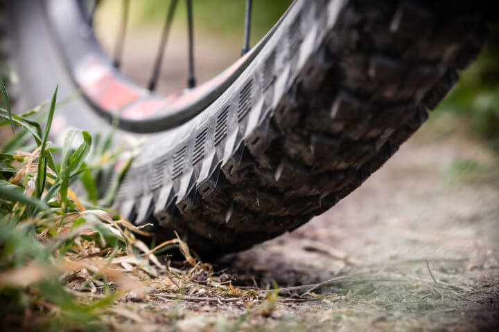 No llenar de más las llantas de bicicleta
