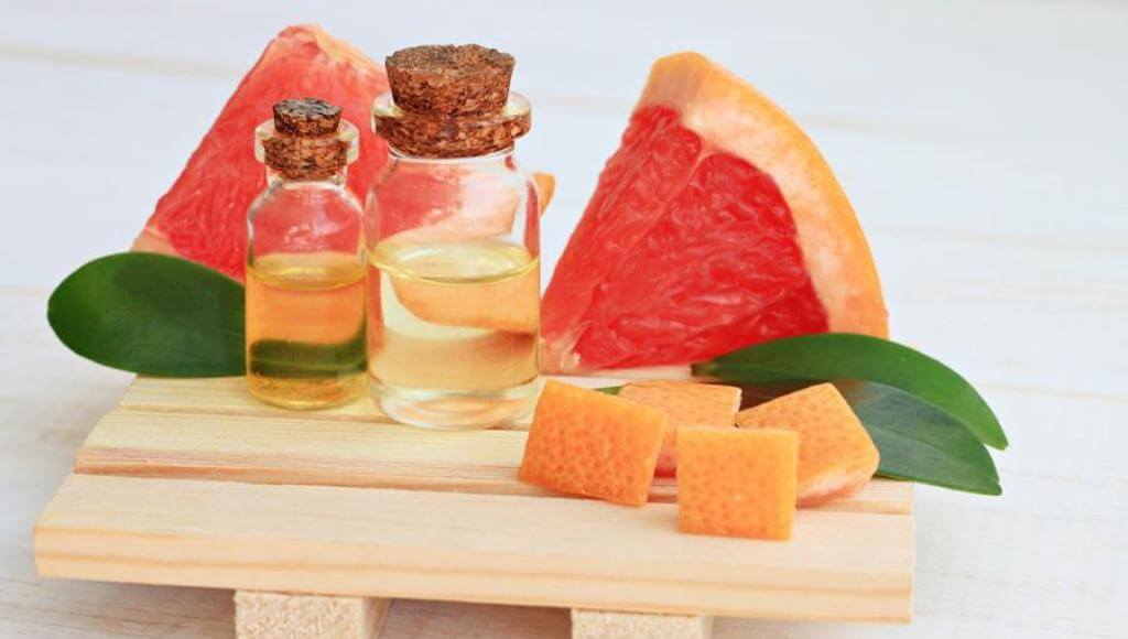 6 beneficios y usos del aceite esencial de pomelo