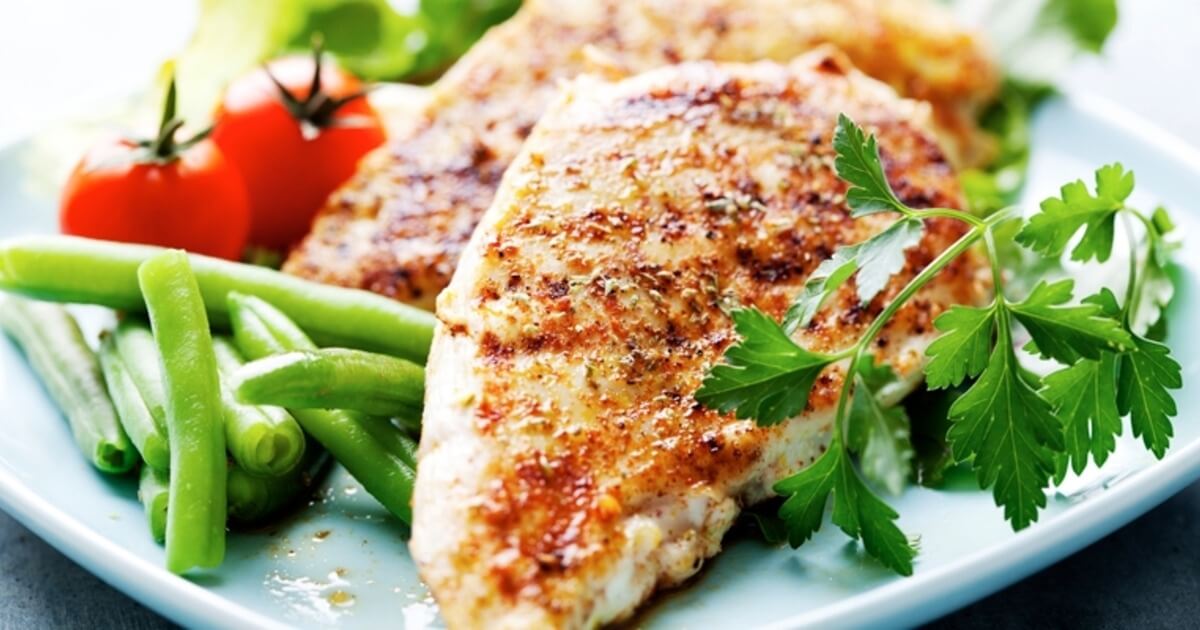 Título: Deléitate sin Culpa: Un Festín de Recetas Bajas en Carbohidratos para una Vida Saludable y Deliciosa