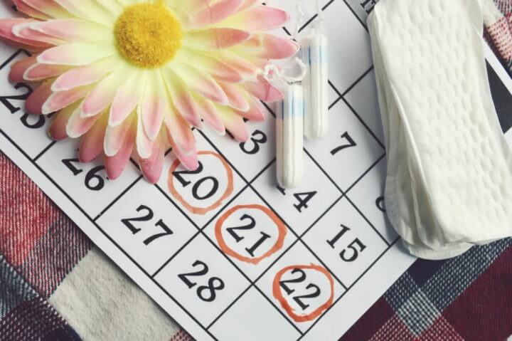 Llevar un registro menstrual para determinar la deficiencia energética