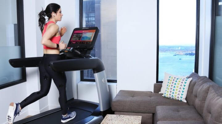 Cómo motivarte a ti mismo para correr en la cinta