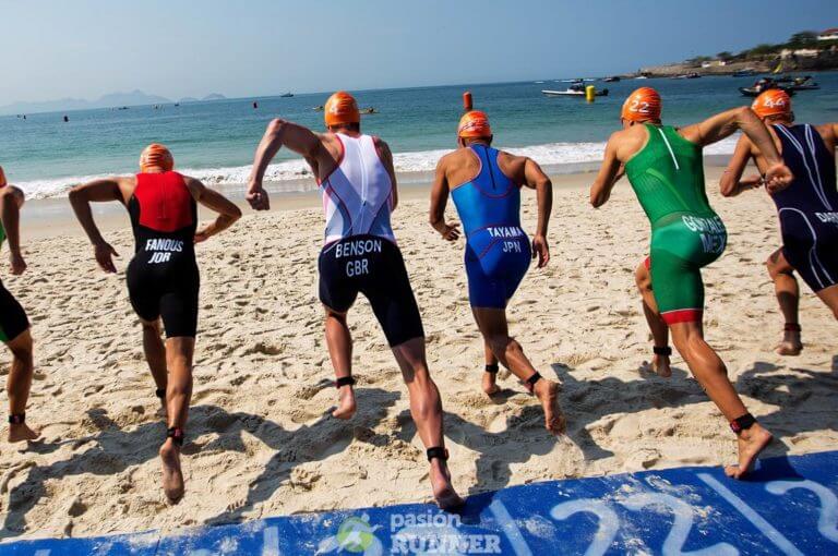 El impacto que tiene el clima en los atletas de triatlón