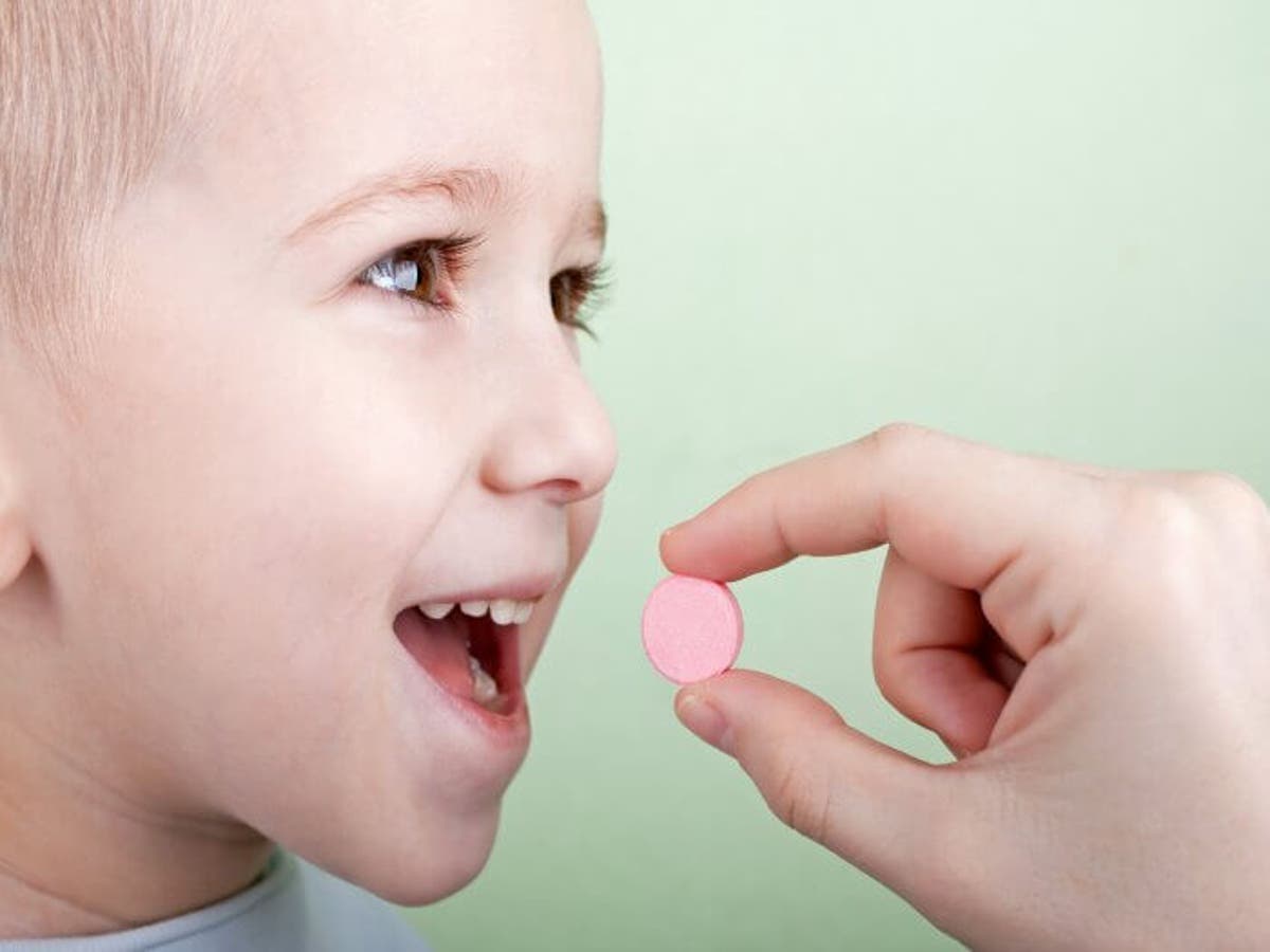 Qué vitaminas necesitan los niños tomar en mayor cantidad?