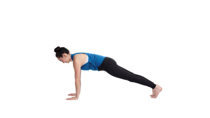 Postura de yoga para fortalecer el abdomen