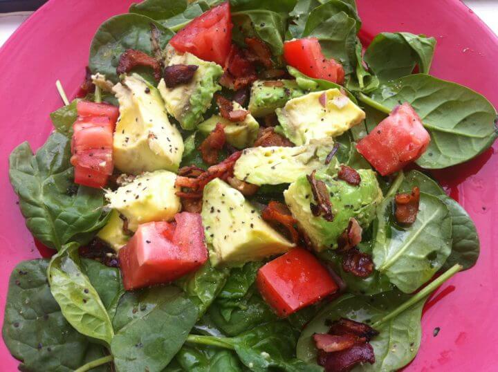 Beneficios de comer ensaladas para desayunar