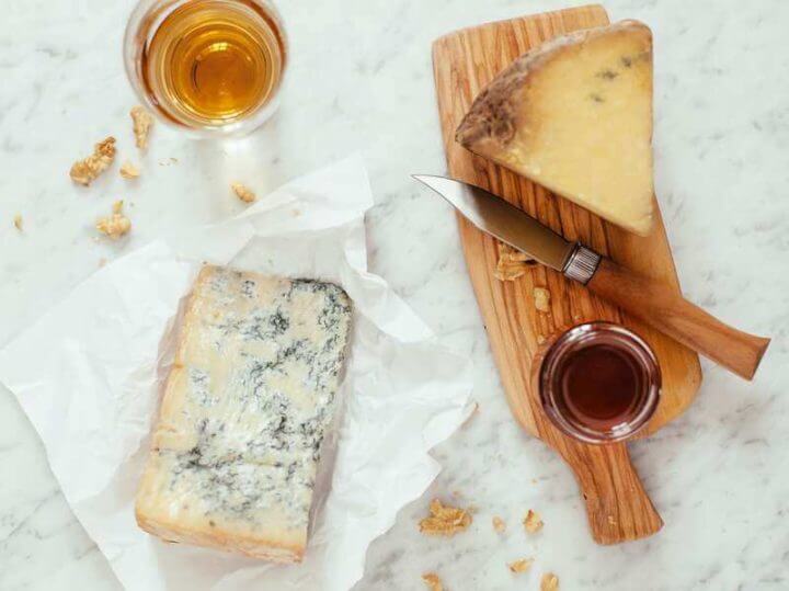 Preparación del té de queso en casa