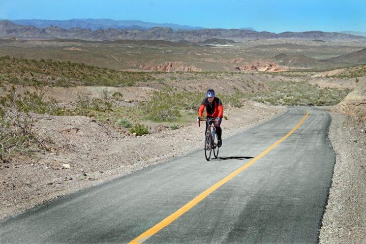 Cómo prevenir los golpes de calor al practicar ciclismo