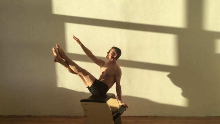Pilates teaser más giro de oblicuos