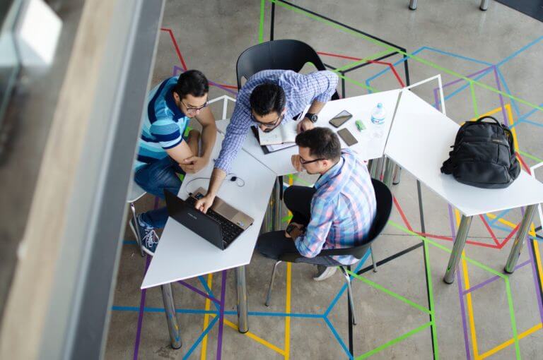 5 pasos para lograr una actitud positiva en el trabajo