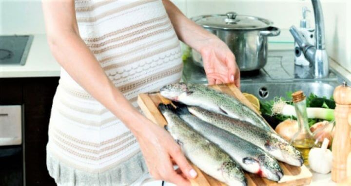 Comer pescado con mercurio durante el embarazo es peligroso