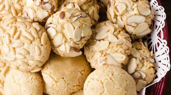Receta de galletas con limón y almendras