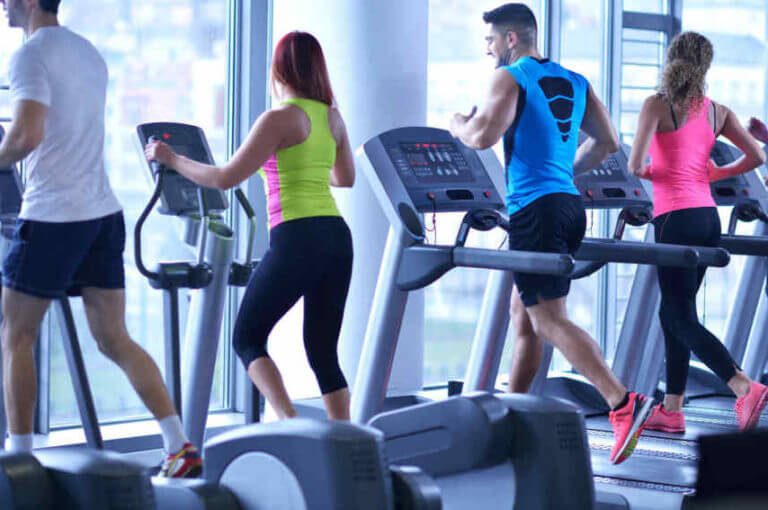 Cómo utilizar la cinta de correr para perder peso