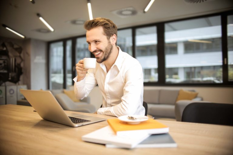 3 hábitos mentales que fomentan la procrastinación
