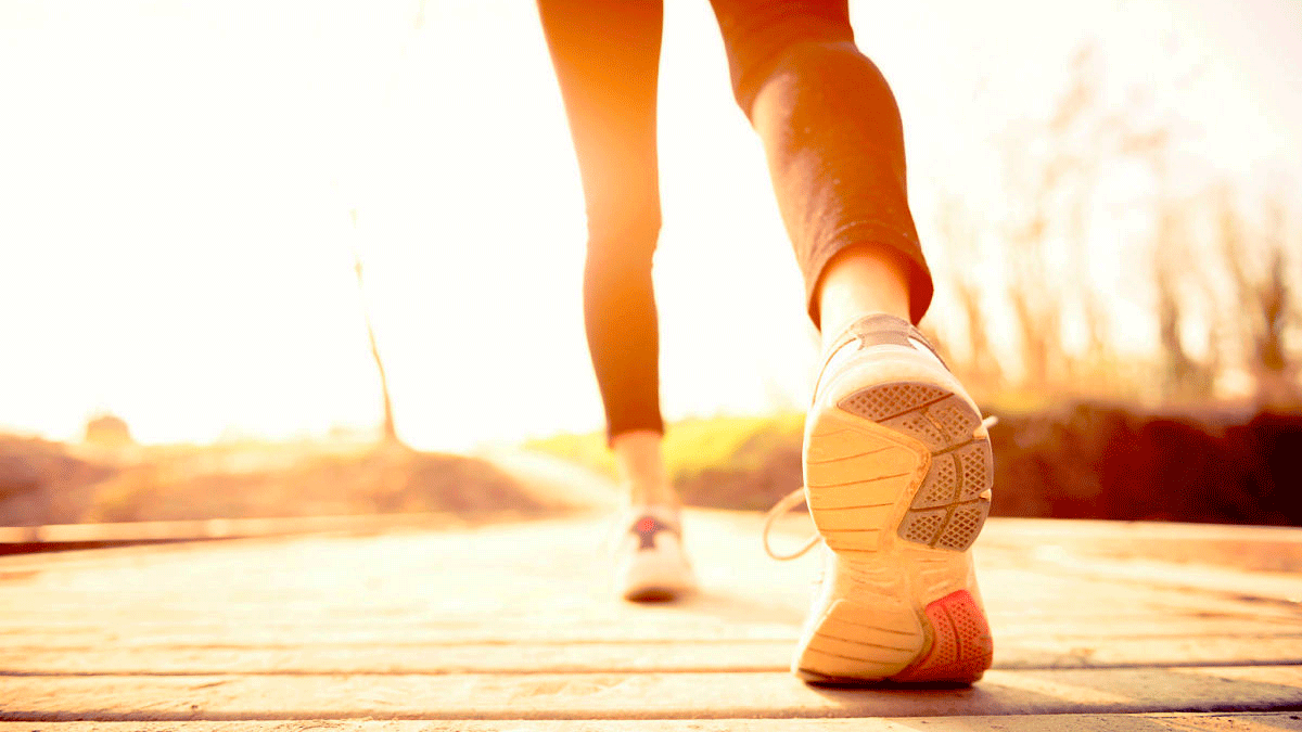 ¿Cuántas calorías se queman al caminar 10.000 pasos?