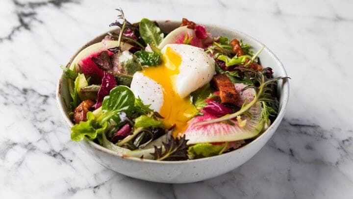 Ensalada de huevo idéale pour un régime cétogénique