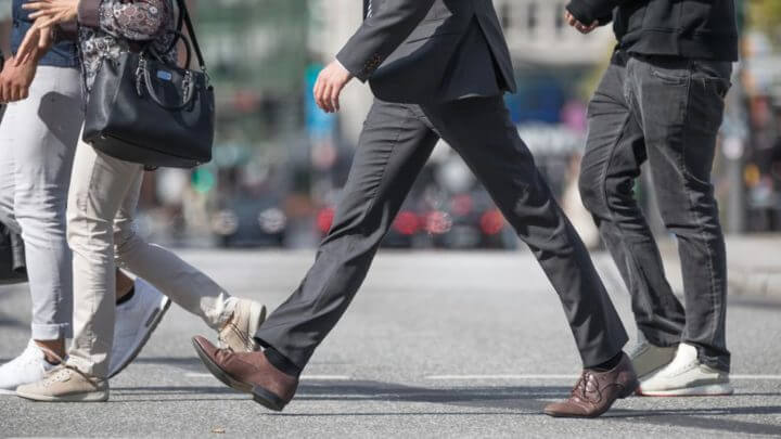 Caminar 10 minutos diarios y sus beneficios