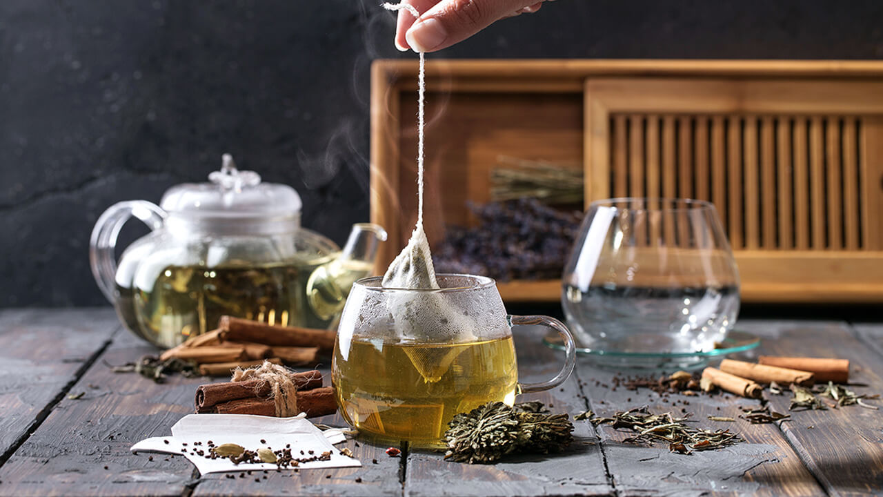 ¿Cómo preparar un té como si fueras un experto?