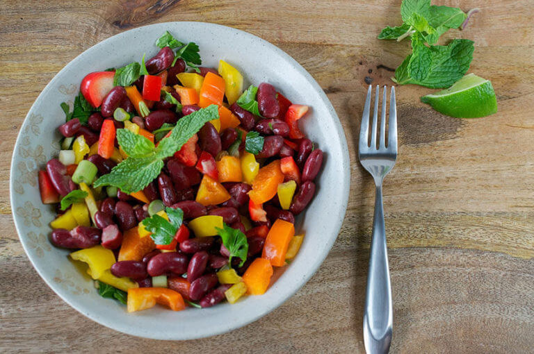 3 ensaladas con legumbres ideales para el almuerzo