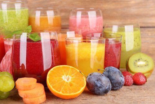 ¿Es bueno tomar zumo de frutas?