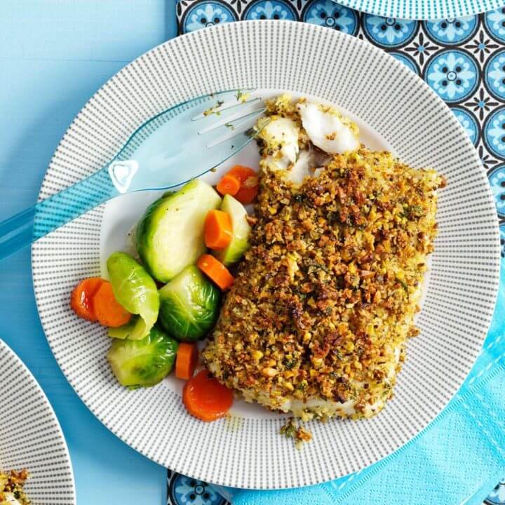 Receta de pescado với cubierta de pistacho