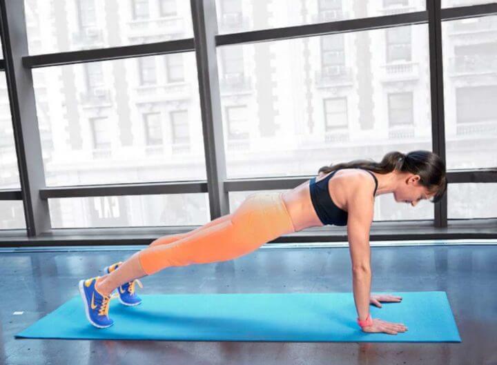 Circuito de entrenamiento funcional que puedes hacer desde casa