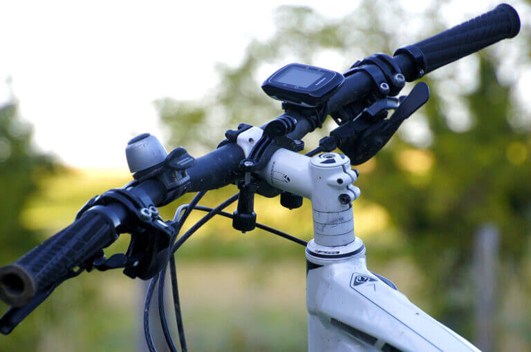 Los 5 mejores navegadores gps para bicicleta que puedes comprar